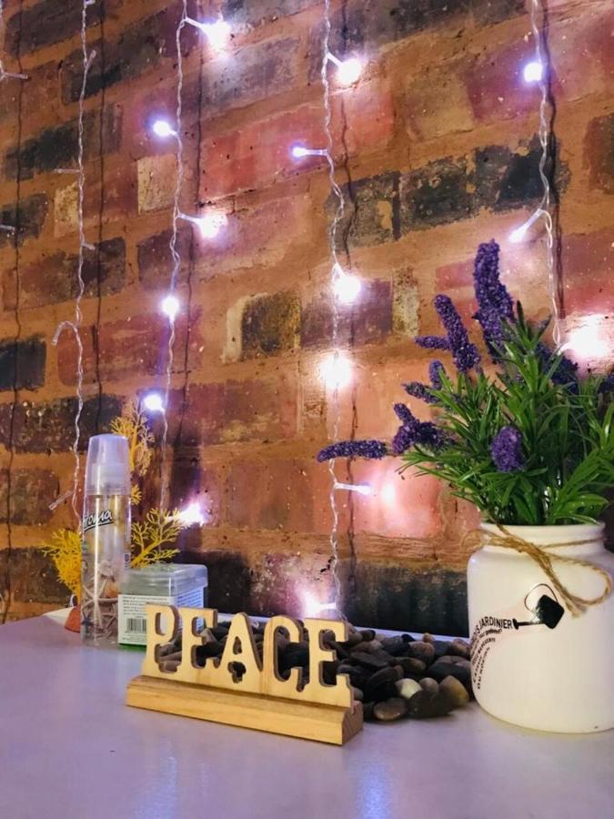 Cozy Apartment In The Center Of Maboneng With Free Wifi Йоханнесбург Экстерьер фото